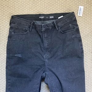 NWT: Old Navy Rockstar skinny jeans